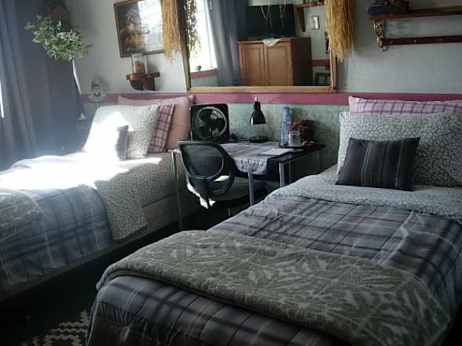 Lacy Lamoire's room