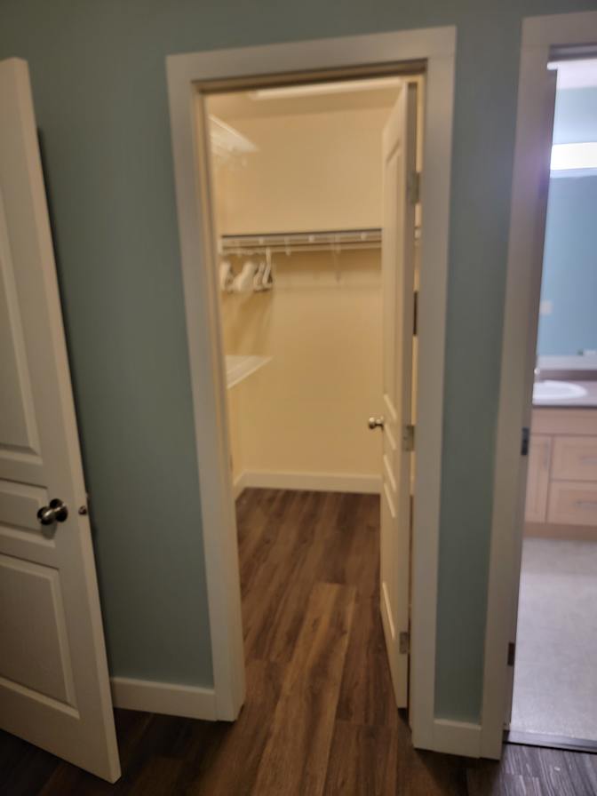 Jonathan Edward Top's room