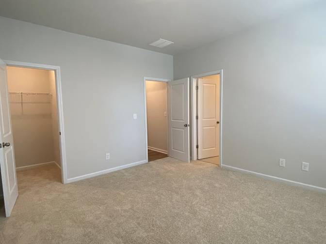 Alcove Rooms's room
