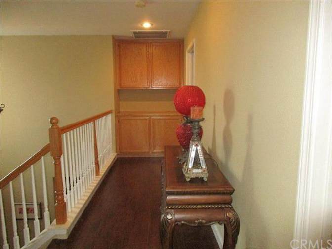 KathleenSam's room