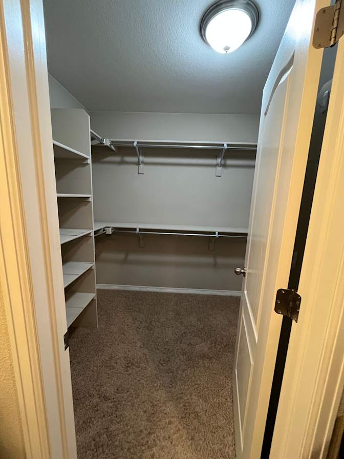 Tate's room