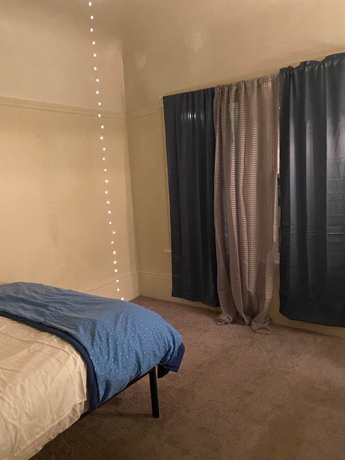 Farnaz's room