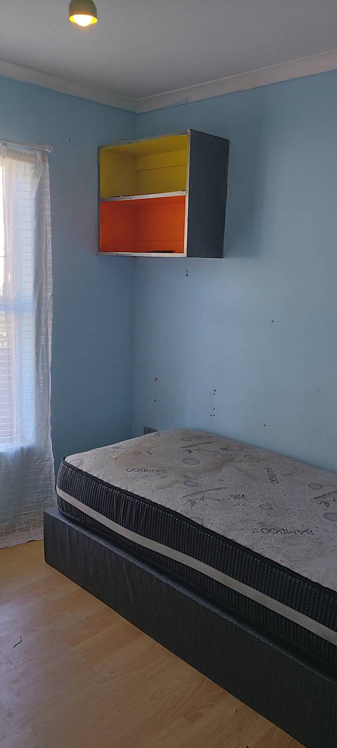 Sizwe MOGALE's room