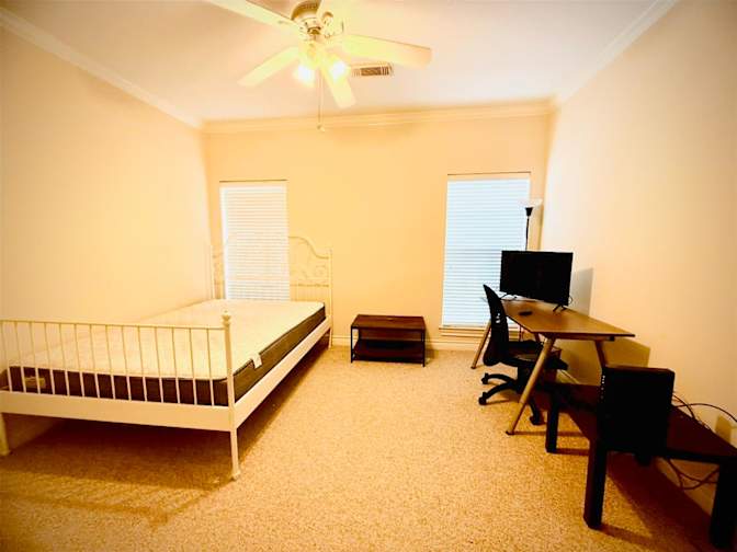 Muharrem's room
