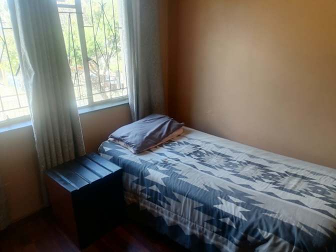 Morne's room