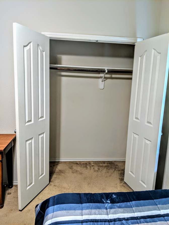 Akbar's room
