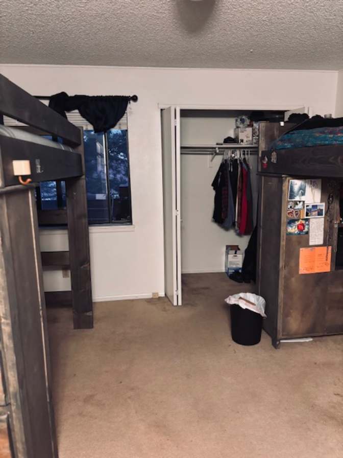 Hannah's room