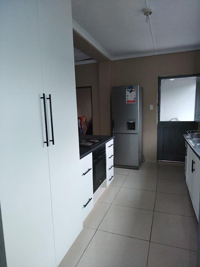Sibonile's room