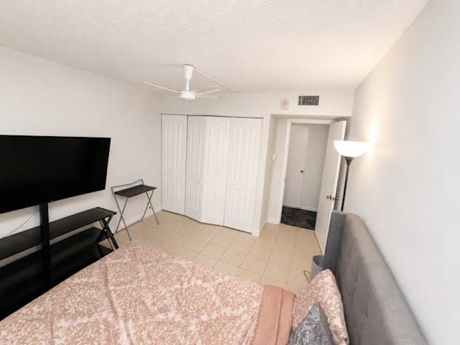 Djenika's room