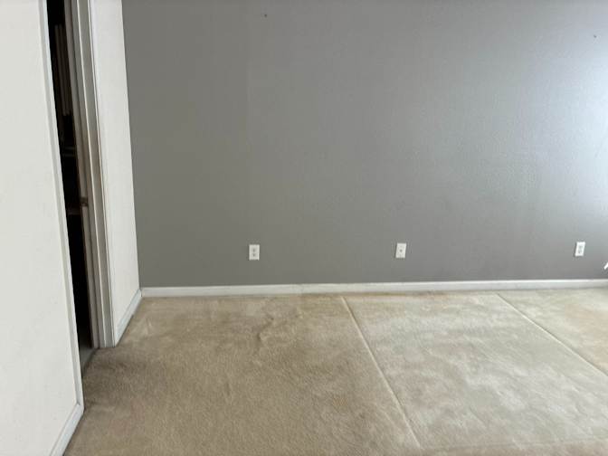 Alcove Rooms's room