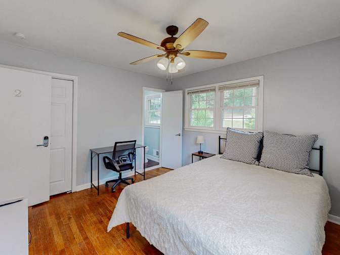 PadSplit's room