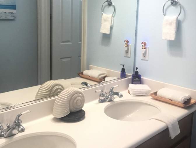Joy’s  Rentals's room