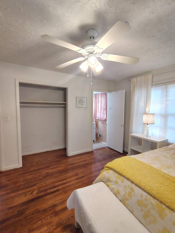 Donna's room