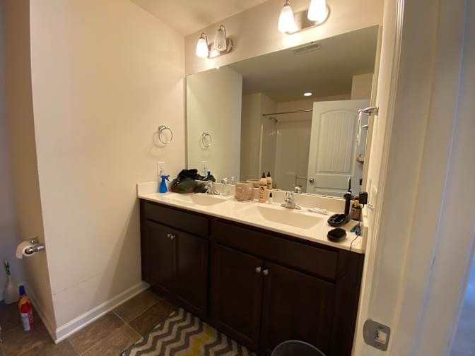 Alcove Rooms's room