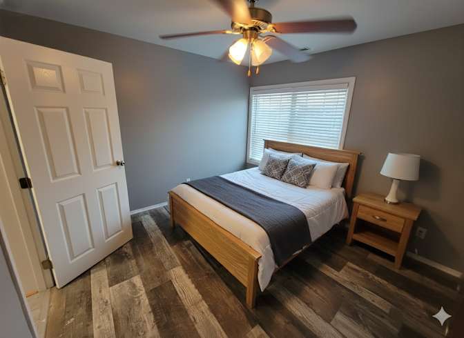 Carlos's room