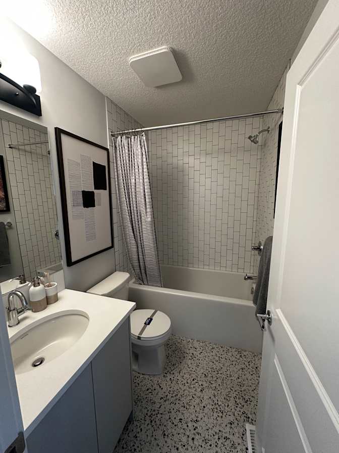 Rowmont Boulevard NW - Photo 9