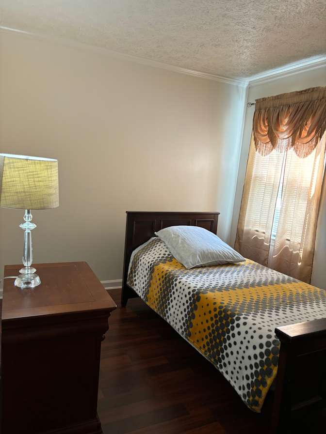 Minda's room