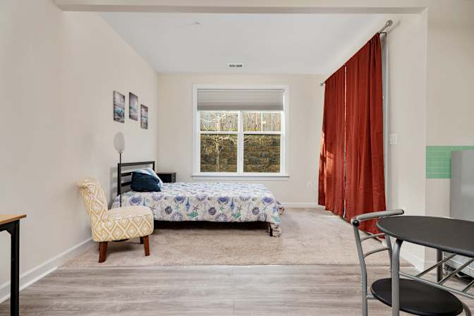 carl's room