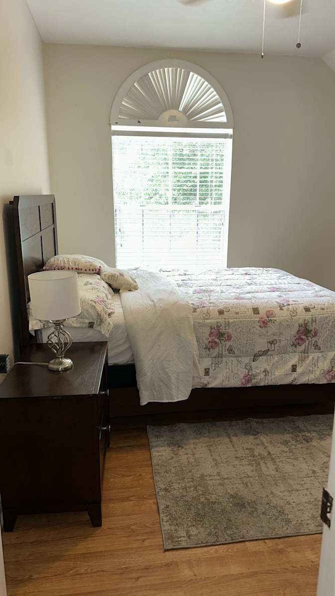 PadSplit's room