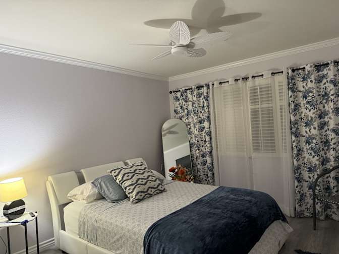 Gena's room