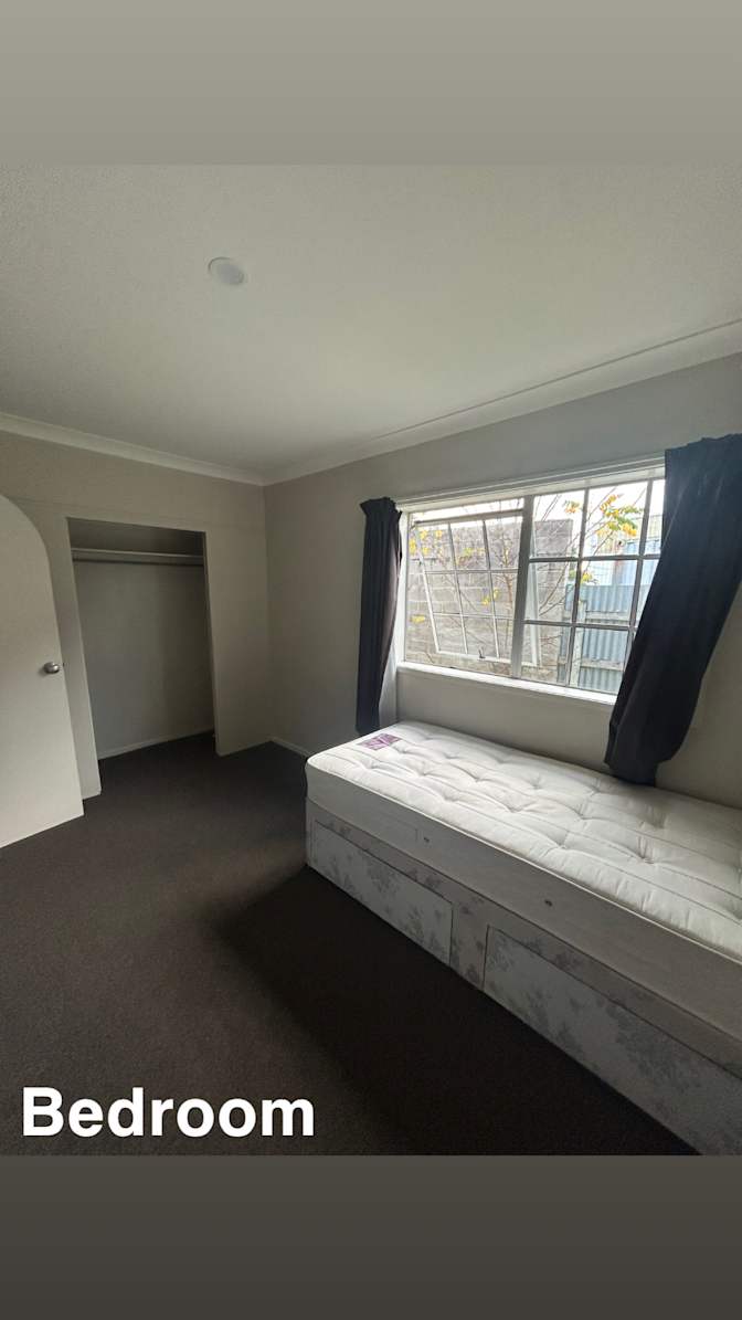 Jahlie's room