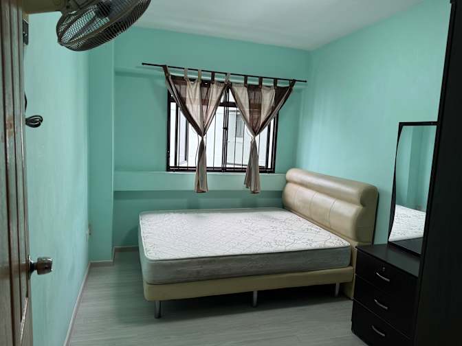 Muru's room