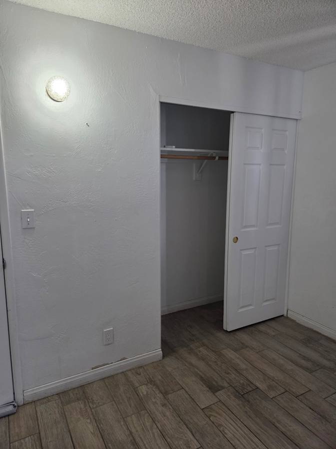 Thomas's room