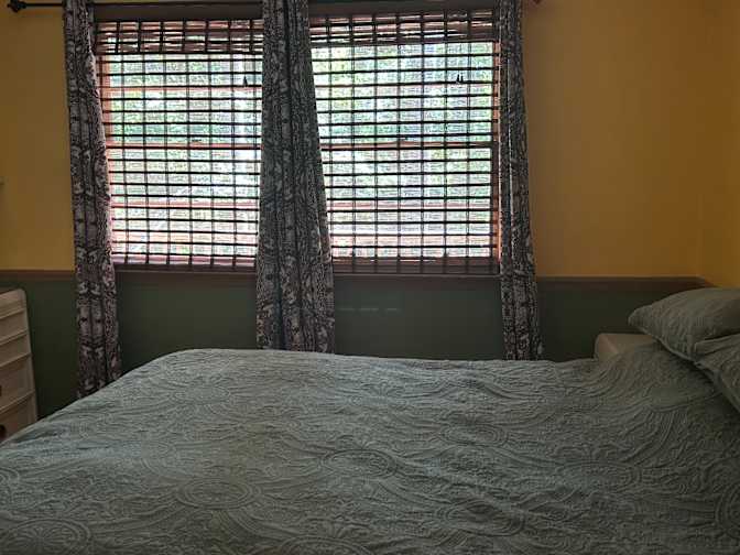 Lisa's room