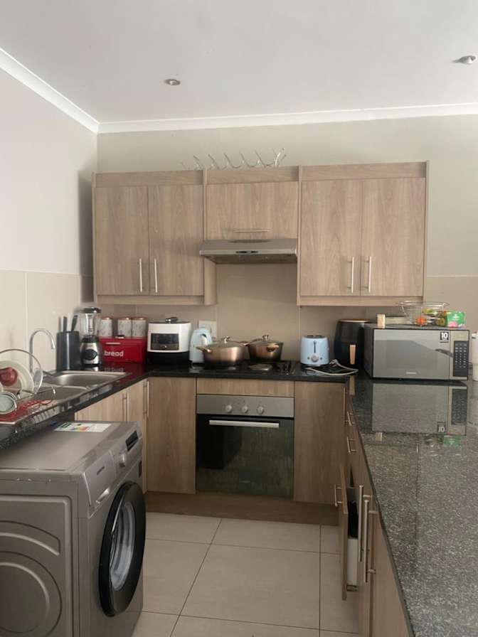 Slindokuhle Nqwaba's room