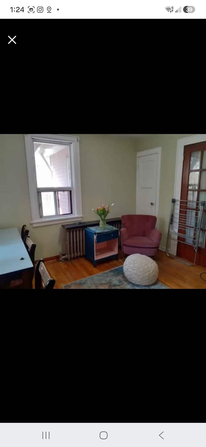 Jennifer's room