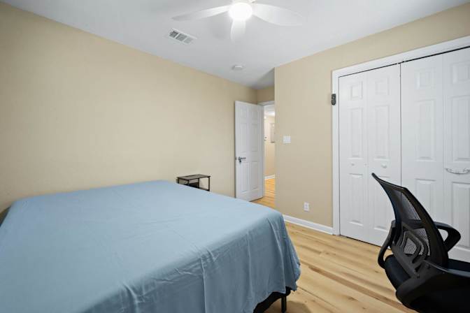 PadSplit's room