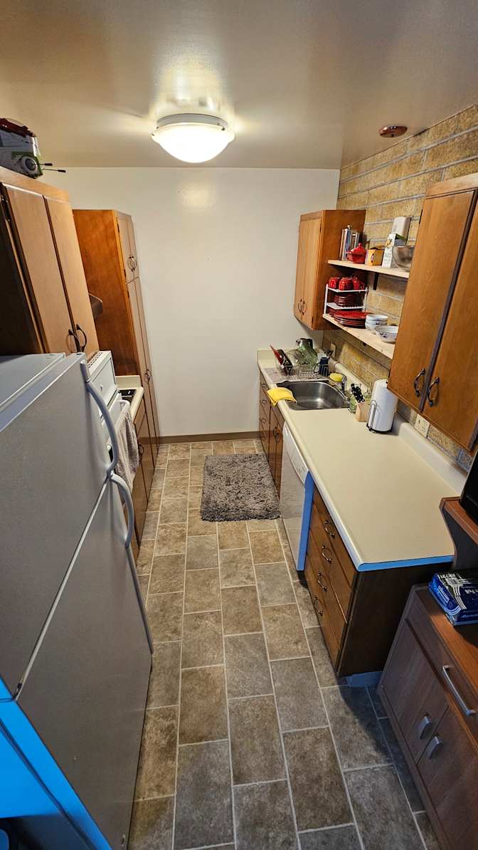 Vladimir's room
