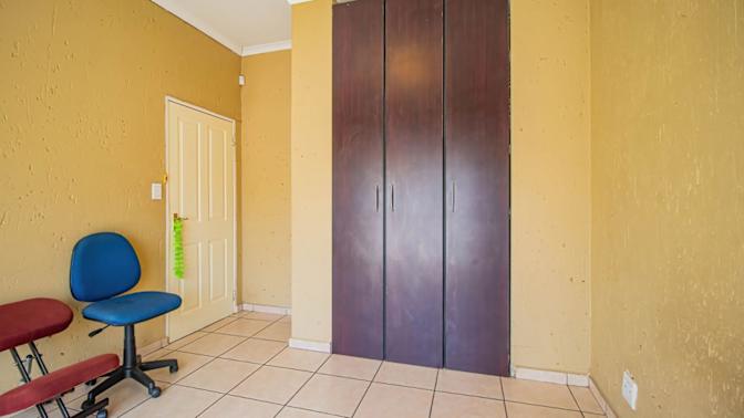 Sphesihle's room