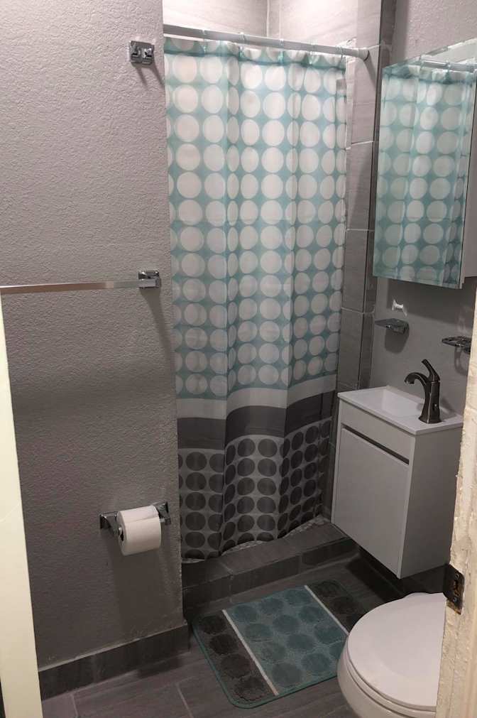 Dee's room