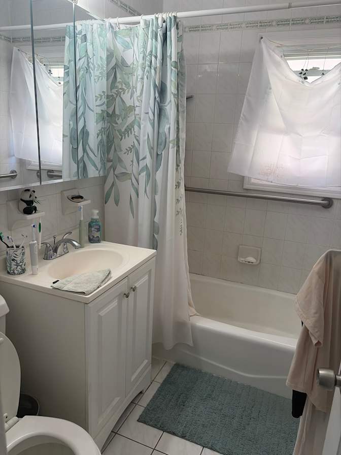 samantha's room