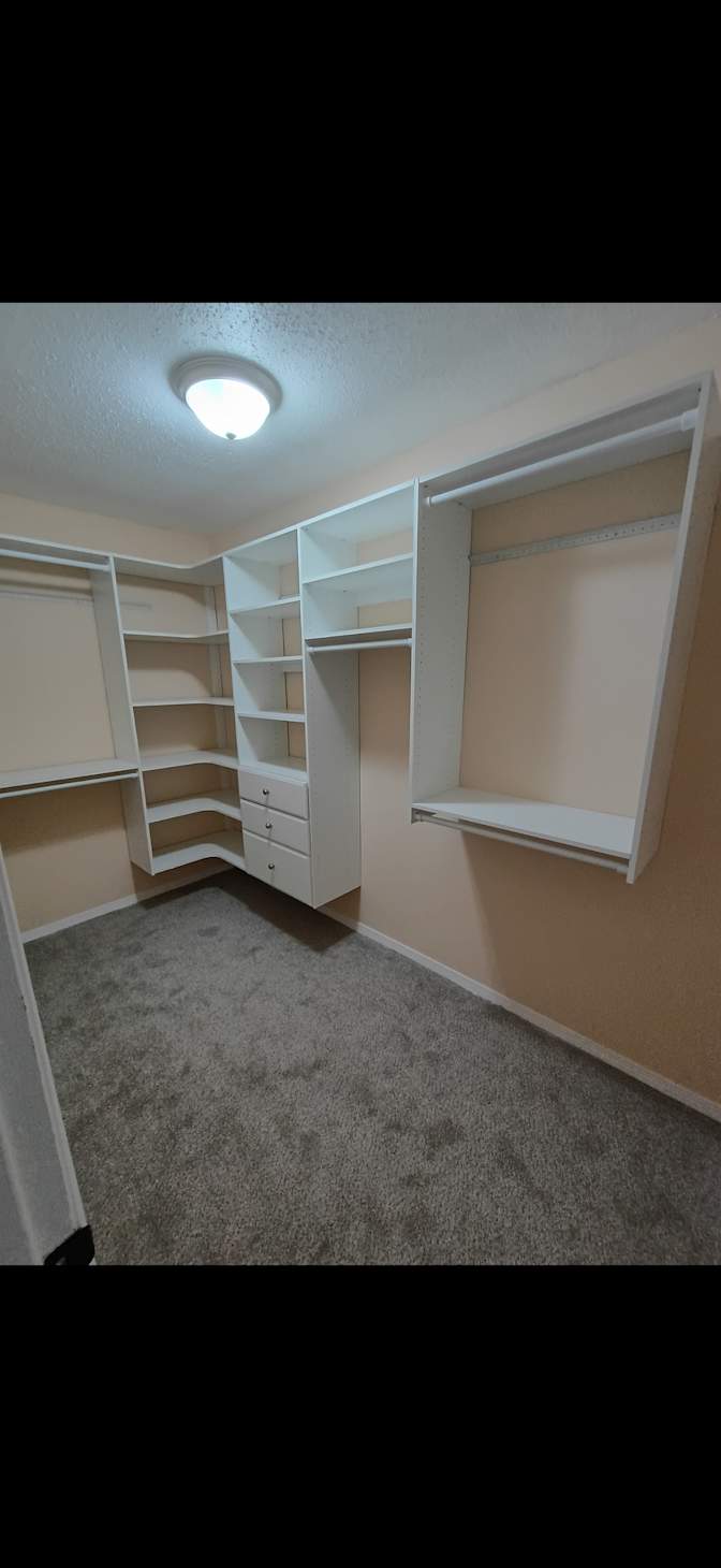Vadym Ukharkin's room