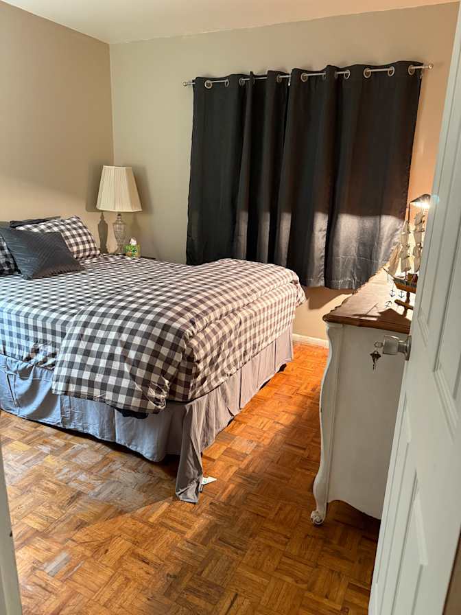Bobby's room