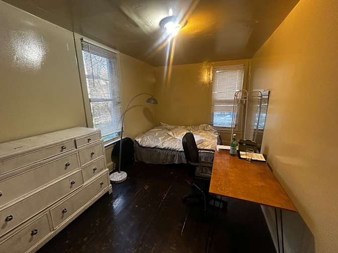 Sai's room