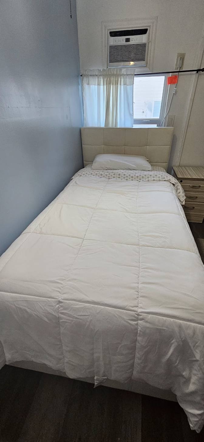 Walter Morales's room