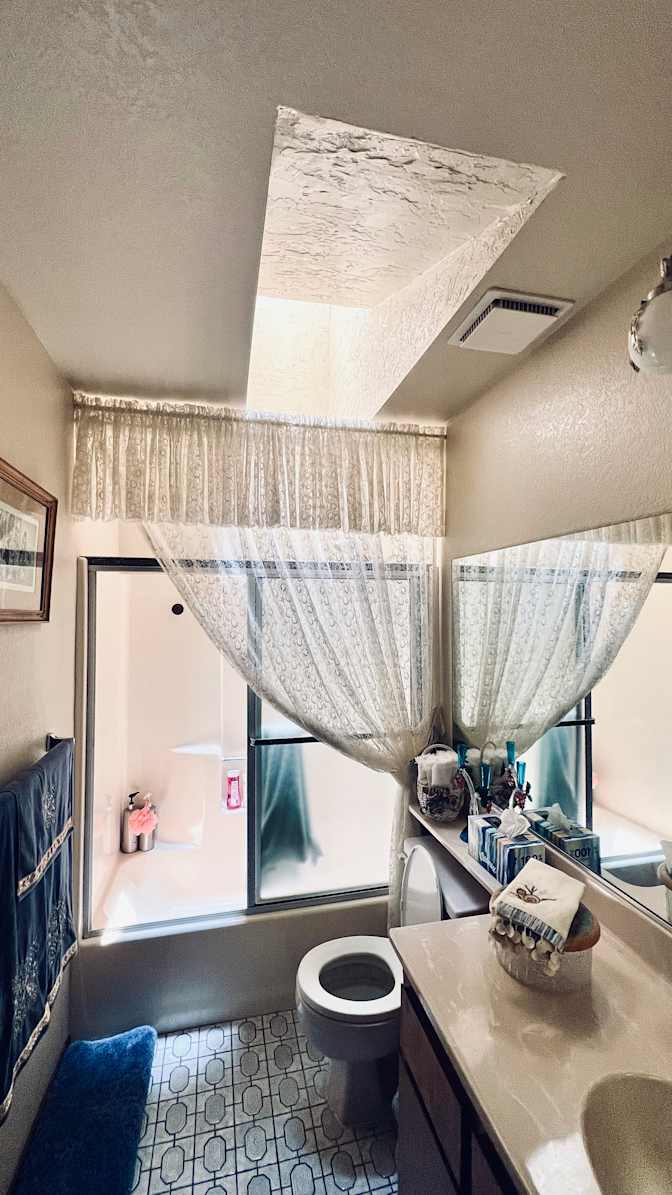 Estelle's room
