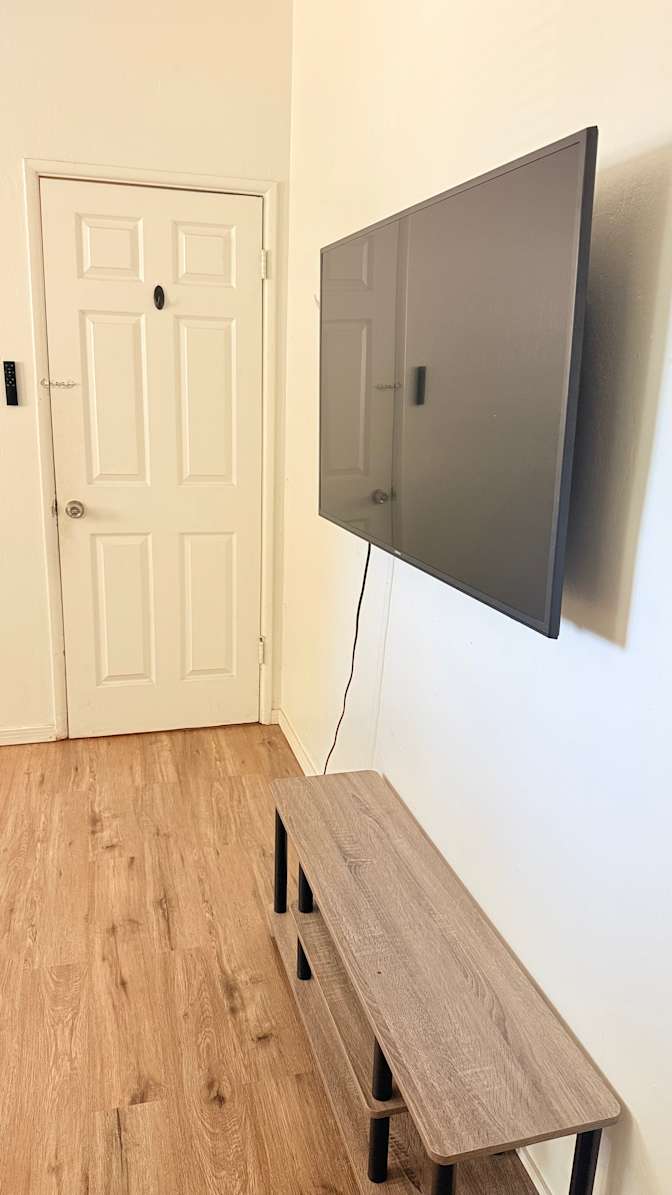 Jose's room