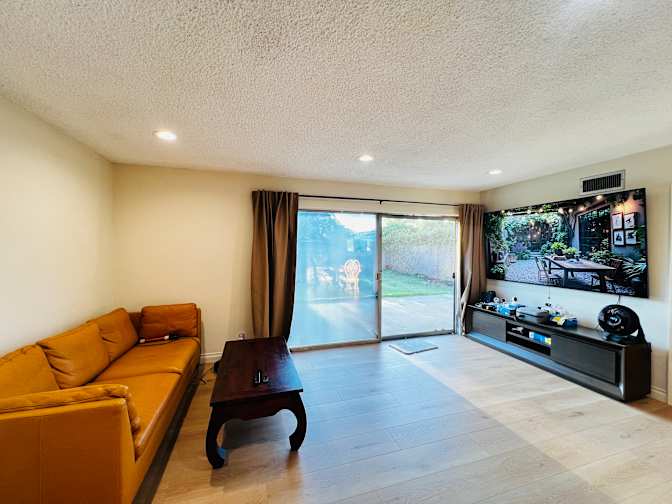Charlene Le's room