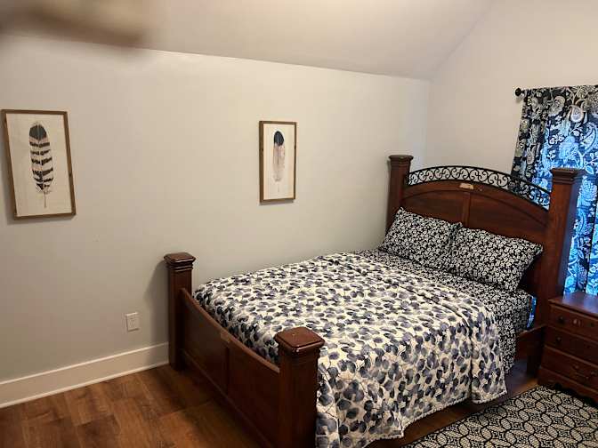 Alcove Rooms's room