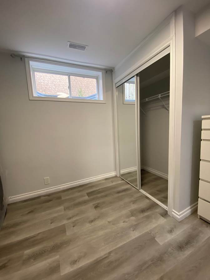 Kamee's room