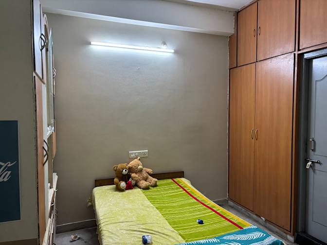 Isha's room