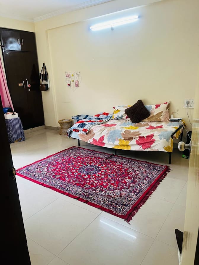 Poorvi's room