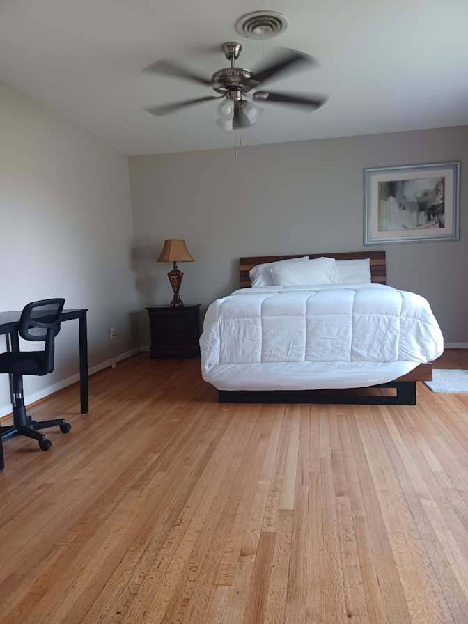 PadSplit's room