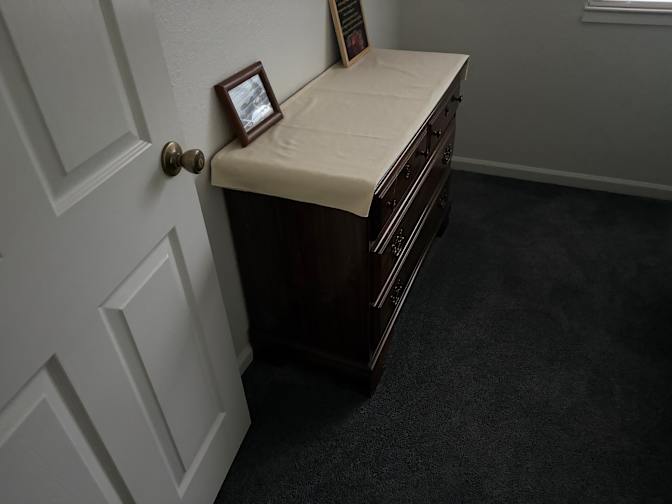 bill's room