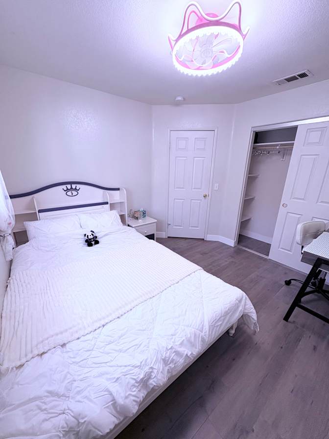 Angellin's room