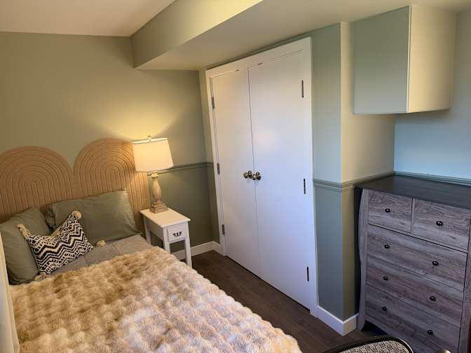 KC Cassily's room